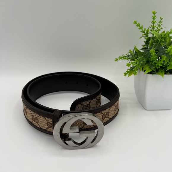 Authentic Gucci belt SizeM/L - Picture 3 of 12